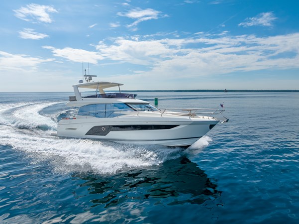 2020 PRESTIGE Yacht for Sale | 61' 4