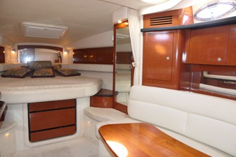 GOOD TIMES 10 Interior Fwd.Stbd