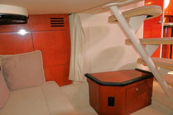 GOOD TIMES 19 Interior aft cabin