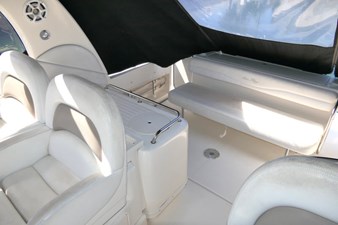 GOOD TIMES 27 Cockpit Aft