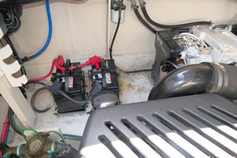 GOOD TIMES 40 Stbd batteries
