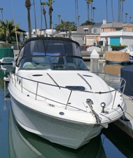 GOOD TIMES 46 Dockside bow