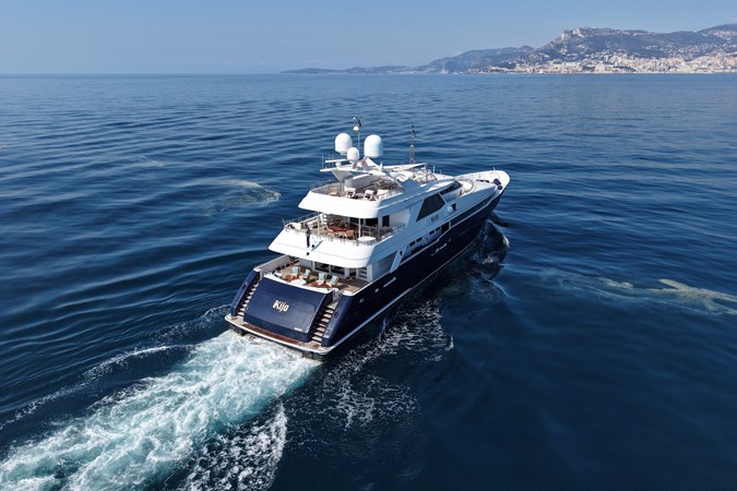 The view from the drone reveals an strong and confident line