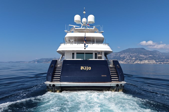 Amazing aft view showing the well balanced exterior lines