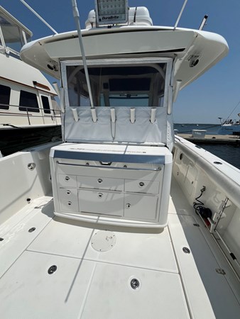 2015 Boston Whaler 350 Outrage