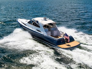 TCB 59 2019 Palm Beach Motor Yachts GT50 underway
