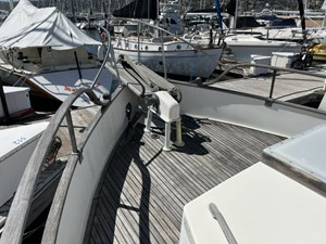 LOONS NEST 35 Foredeck