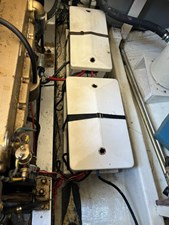 LOONS NEST 48 Battery boxes