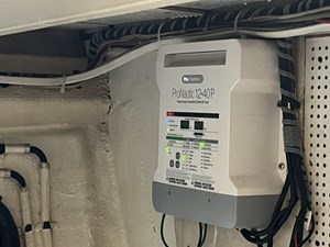 LOONS NEST 49 Charger