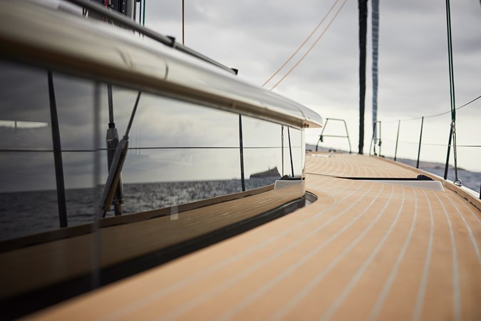 YYachts-Y7_Media-slider_4-min