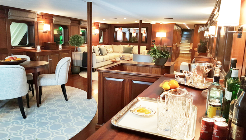 23. Trafalgar Saloon