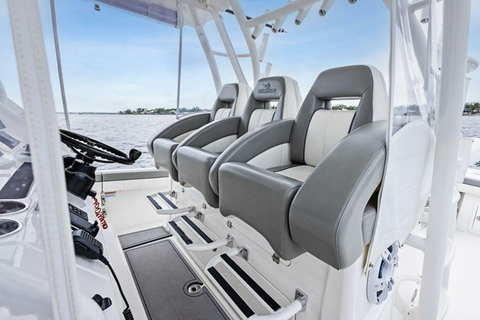 2023 Regulator 41 Center Console 'Boss Lady' Helm