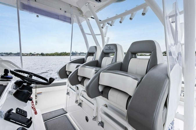 2023 Regulator 41 Center Console 'Boss Lady' Helm