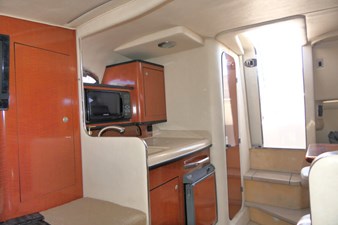 BRISAS DEL MAR 9 Galley Aft
