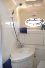 BRISAS DEL MAR 28 Head Shower