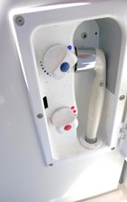 BRISAS DEL MAR 46 Transom shower