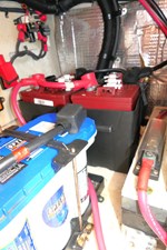 BRISAS DEL MAR 56 Engine room batteries