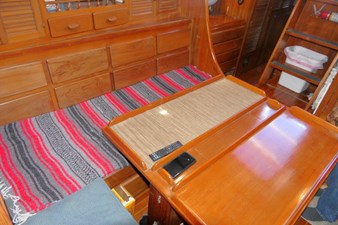 ZANYA 4 Salon Dinette