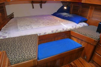 ZANYA 16 Master Berth
