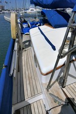 ZANYA 30 Deck Aft