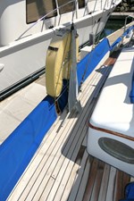 ZANYA 33 Deck Port Fwd