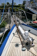 ZANYA 39 Deck Windlass
