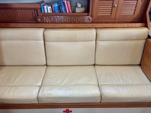 PELICAN 3 Main Cabin
