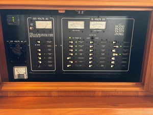 PELICAN 38 Electrical Panel