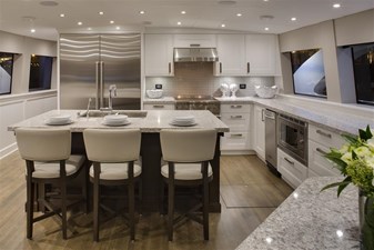 ENCORE 13 Galley