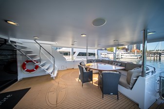 ENCORE 2 Aft Deck
