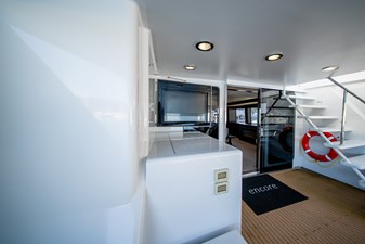 ENCORE 3 Aft Deck