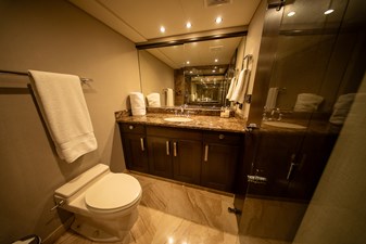 ENCORE 19 Master Bath