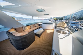 ENCORE 42 Sun Deck