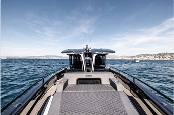 La Perle Noire 3 La Perle Noire 2023 BRABUS Axopar Shadow 900 XC Cross Cabin Boat Yacht MLS #444713 3