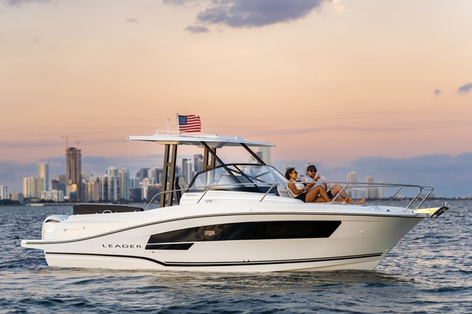 JEANNEAU LEADER 9.0 WA S2