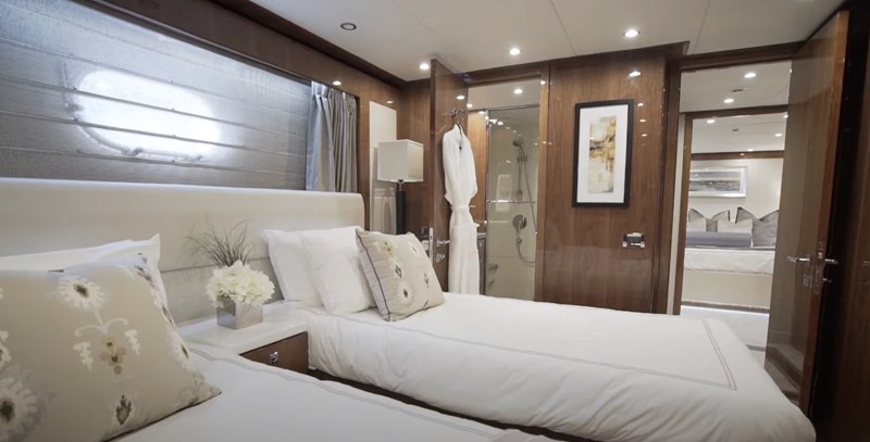 Convertible Twin Guest Stateroom