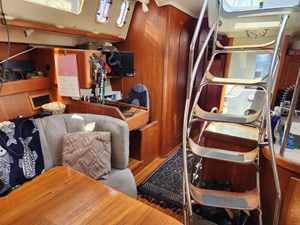 PLAN B 6 Main Cabin