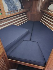 KAILANI 8 V-berth2
