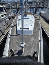 KAILANI 24 Deck from the bow