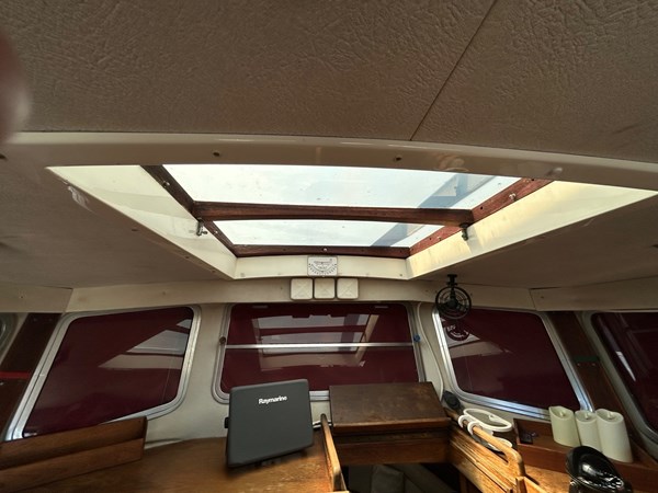 SLIDING SUN ROOF