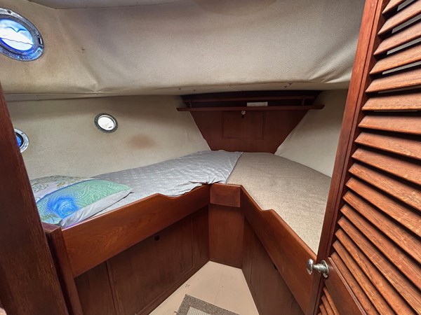 FORWARD CABIN