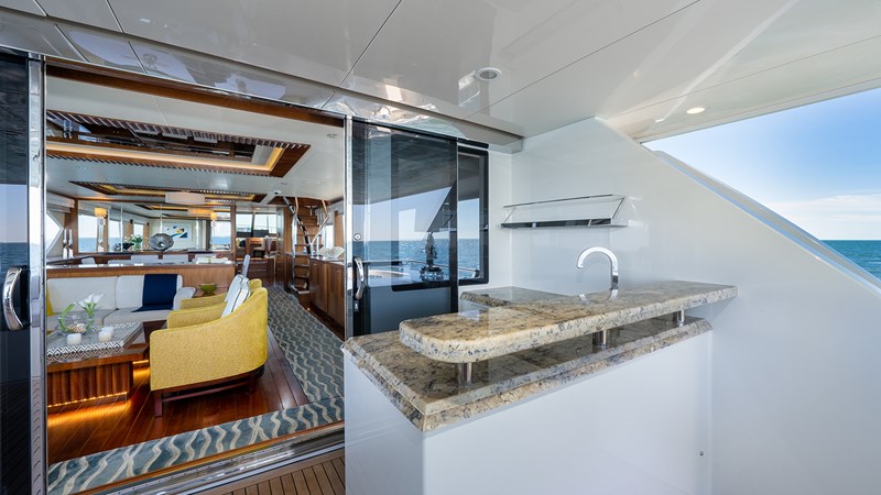 Aft Deck Wet Bar