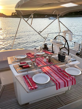 VITAE MAGNA, 2020 Beneteau Oceanis 51.1