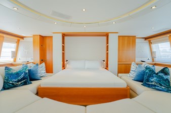 SHARKFINN 15 Skylounge murphy bed