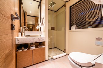 FIFI 44 