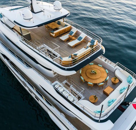 Majesty Yacht 120 (BEAUTY)