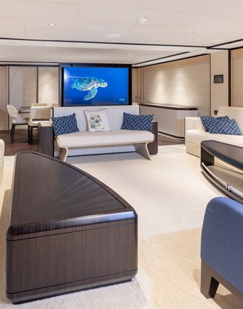Majesty Yacht 120 (BEAUTY)