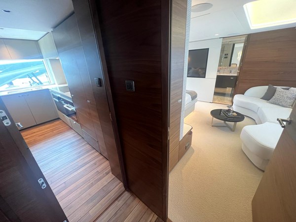 Princess Y95  Main Deck Owner Cabin