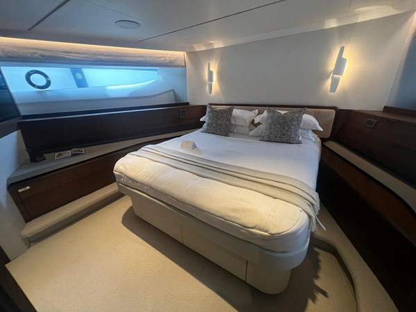 Princess Y95  Lower Deck Forward Cabin