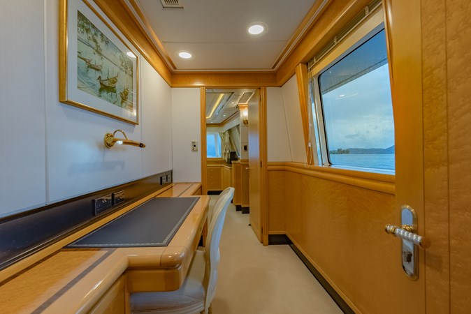 25. Alloy Yachts 1997 (Fortune Elephant)